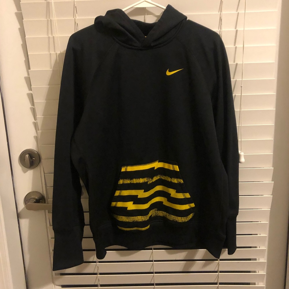Women's Nike ThermaFit Hoodie XL